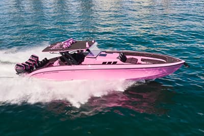 BOATZON | Midnight Express 43 Solstice 2026