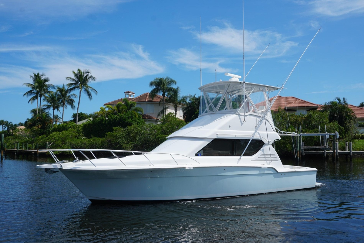 2005  Mirage Yachts 40 Convertible - Sold Boat