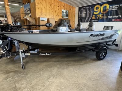BOATZON | MirroCraft Aggressor Pro X 1661 2026