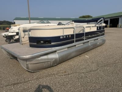 BOATZON | Misty Harbor 2085 CR 2012 BOATZON | Misty Harbor 2085 CR 2012
