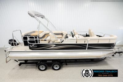 BOATZON | Misty Harbor 2285 CS 2011