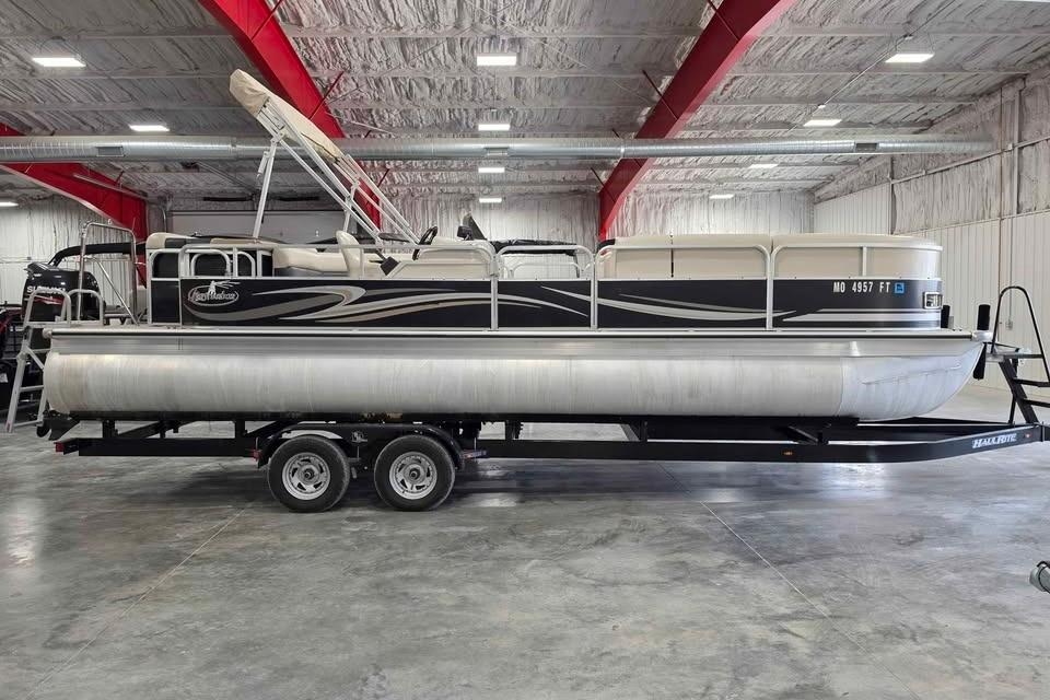 2011 Misty Harbor 2585 - Sold Boat