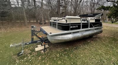 BOATZON | Misty Harbor Boats Explorer 1680RE 2019