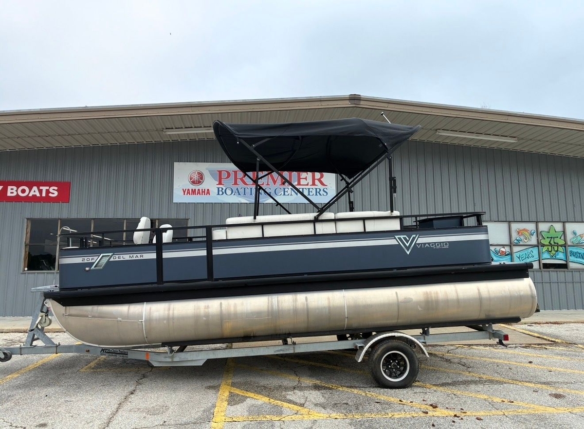 2022 Misty Harbor DM20F - Sold Boat