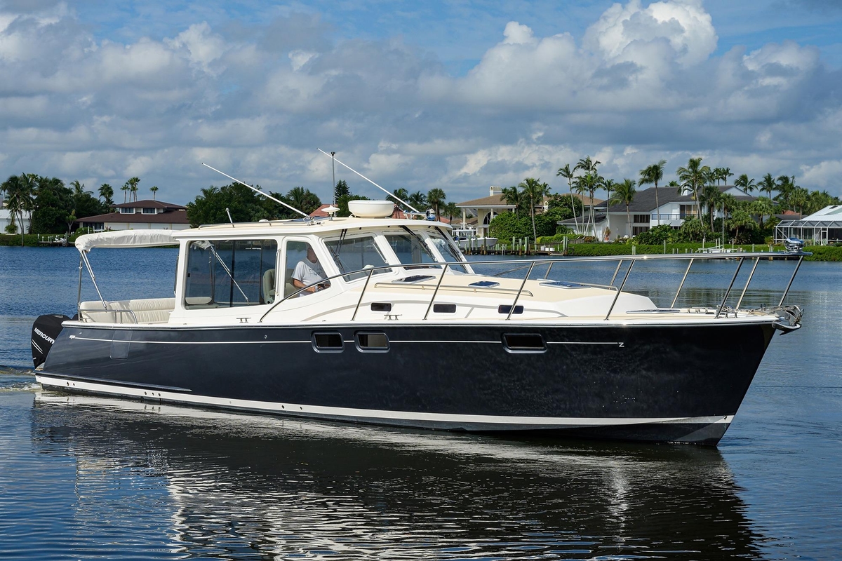 2019 MJM 43z - Sold Boat