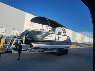BOATZON | Montara 25 SURF BOSS 20 CWDH 2022