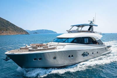 BOATZON | Monte Carlo Yachts MCY 70 2015
