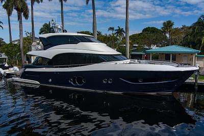 BOATZON | Monte Carlo Yachts MCY 76 Skylounge 2021 BOATZON | Monte Carlo Yachts MCY 76 Skylounge 2021