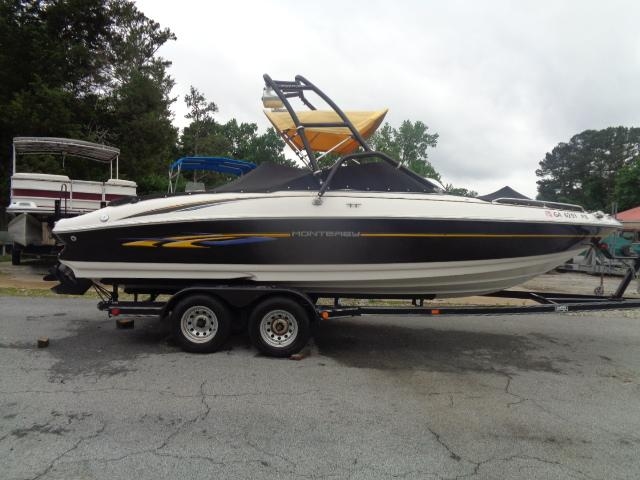 2001 Monterey 218LS Montura Bowrider - Sold Boat