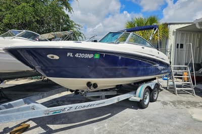 BOATZON | Monterey 220 Explorer 2008