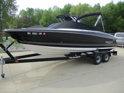 BOATZON | Monterey 224FS 2020