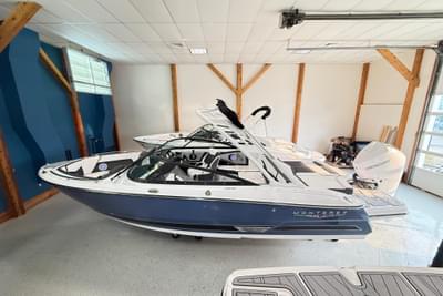 BOATZON | Monterey 235SS Super Sport 2025