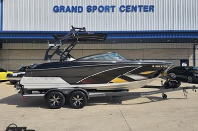 BOATZON | Monterey 238SS Super Sport 2018