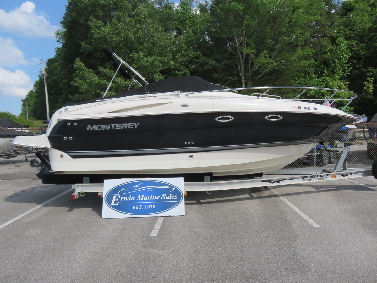 2004 Monterey 245 Cruiser - Sold Boat
