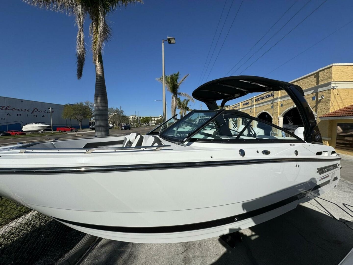 Monterey 255SS Super Sport 2024