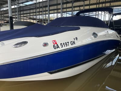 BOATZON | Monterey 263 ES 2007