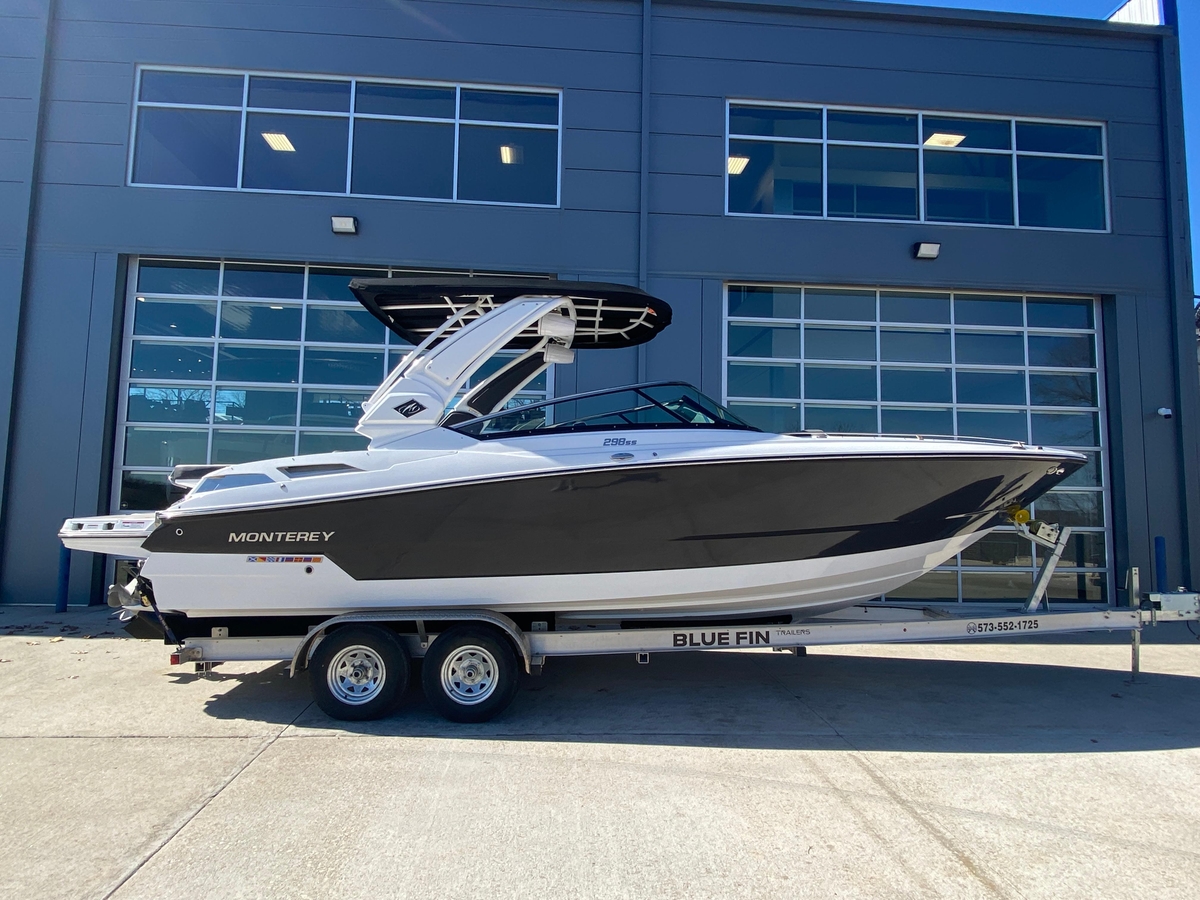 2023 Monterey 298SS Super Sport - Sold Boat