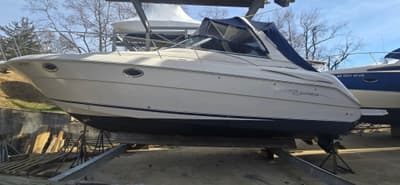 BOATZON | Monterey 322 Cruiser 2002