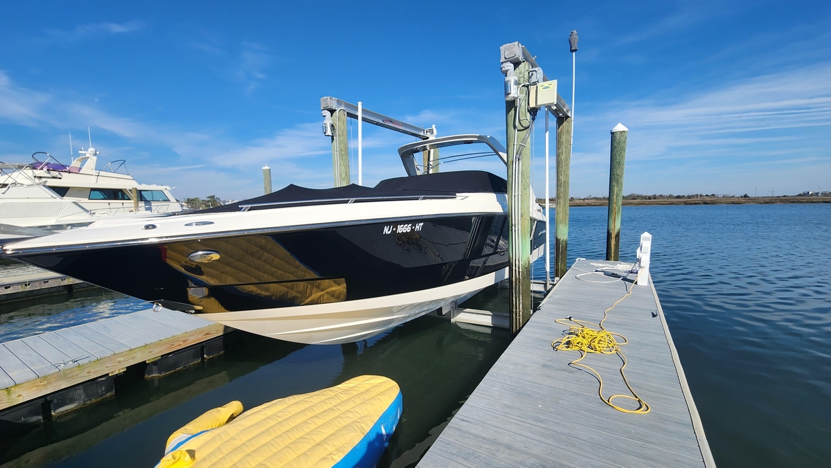 2011 Monterey 328 - Sold Boat