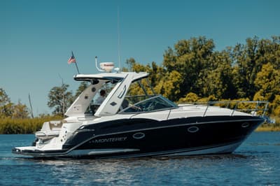 BOATZON | Monterey 335 Sport Yacht 2016