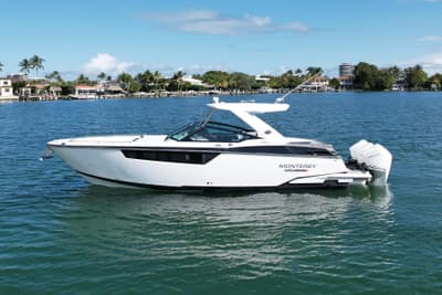 BOATZON | Monterey 385SE Super Express 2019
