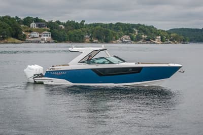 BOATZON | Monterey 385SS Super Sport 2025 BOATZON | Monterey 385SS Super Sport 2025