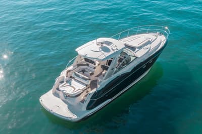 BOATZON | Monterey 400 Sport Yacht 2012