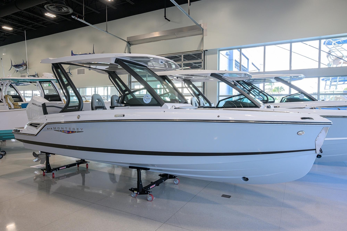 2026 Monterey Elite 25 OB - Sold Boat