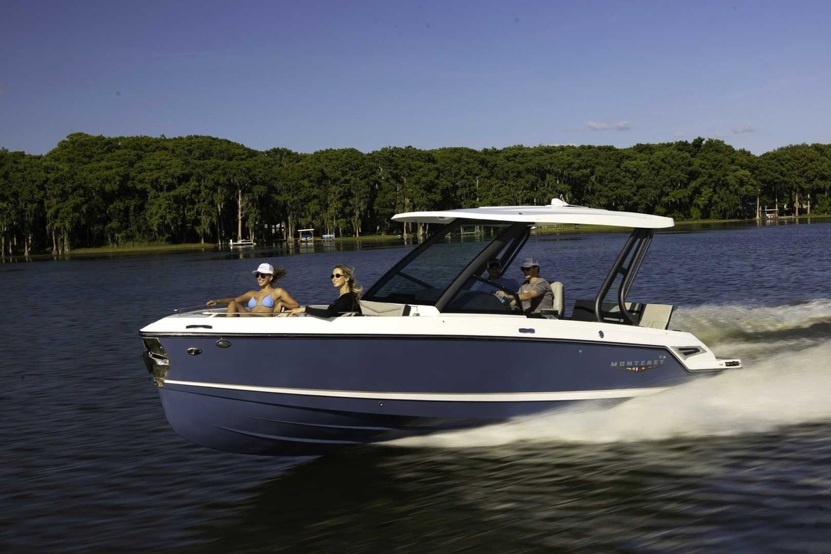 2026 Monterey Elite 27 - Sold Boat