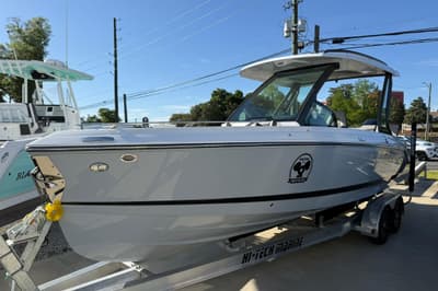 BOATZON | Monterey Elite 27 OB 2026