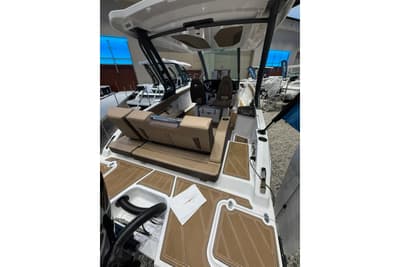BOATZON | Monterey Elite 27 OB 2026