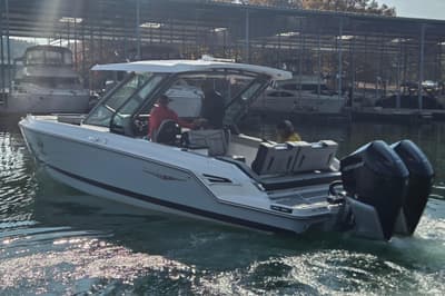 BOATZON | Monterey Elite 30 OB 2026