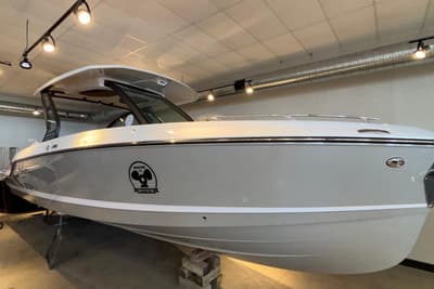 BOATZON | Monterey Elite 30 OB 2026