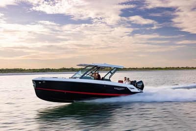 BOATZON | Monterey ELITE 30 OB BOWRIDER 2027 BOATZON | Monterey ELITE 30 OB BOWRIDER 2027