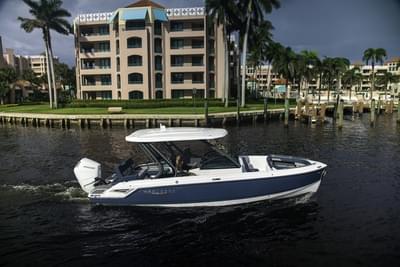 BOATZON | Monterey Elite Series Outboard 27 2026 BOATZON | Monterey Elite Series Outboard 27 2026