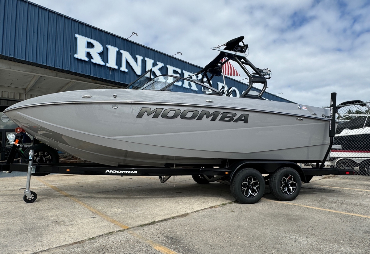 2025 Moomba Craz - Sold Boat