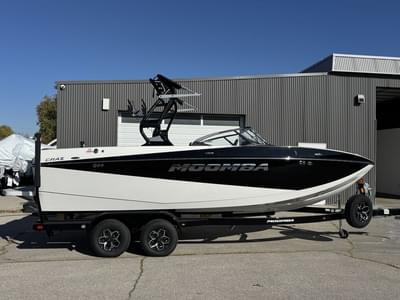 BOATZON | MOOMBA Craz 2026 BOATZON | MOOMBA Craz 2026