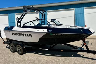 BOATZON | Moomba Helix 2018 BOATZON | Moomba Helix 2018