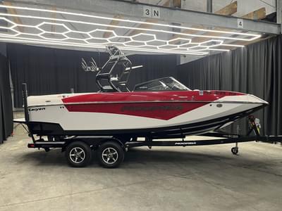BOATZON | MOOMBA Kaiyen 2020 BOATZON | MOOMBA Kaiyen 2020