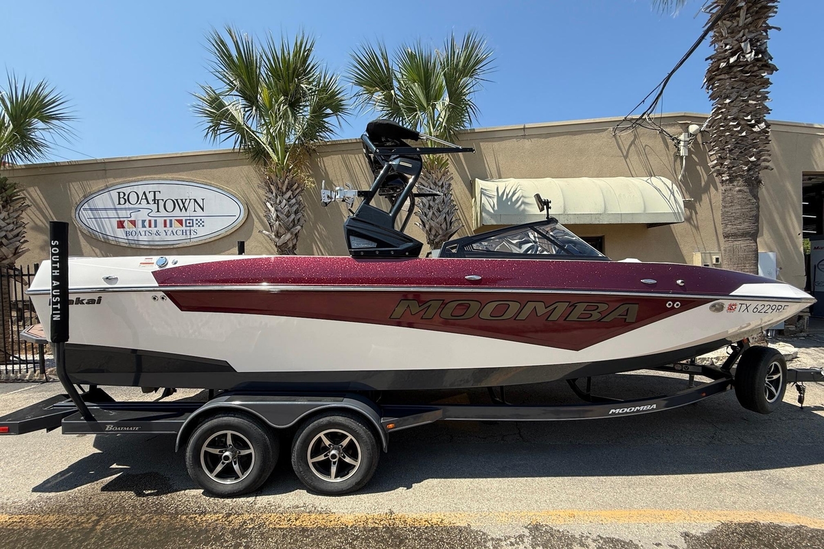 2019 Moomba Makai - Sold Boat