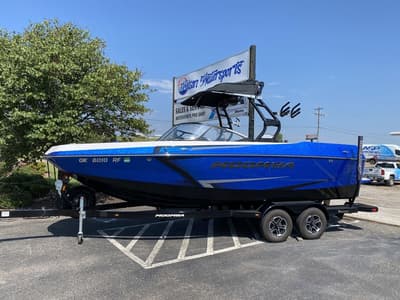 BOATZON | MOOMBA Max 2023