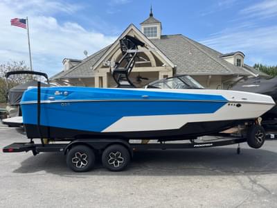BOATZON | Moomba Max 2025 BOATZON | Moomba Max 2025