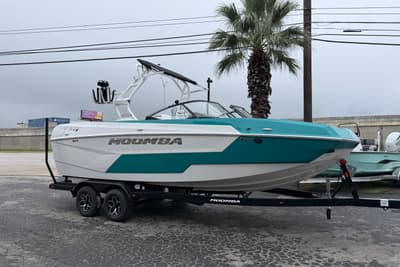 BOATZON | Moomba Max 2026 BOATZON | Moomba Max 2026