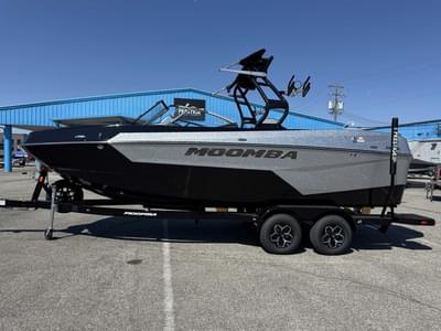 BOATZON | MOOMBA Max 2026
