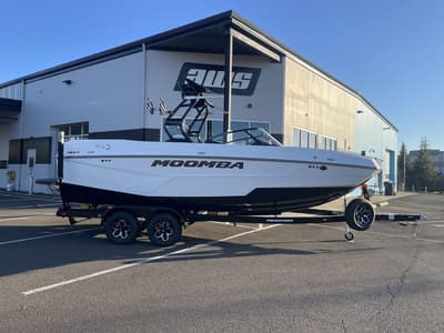 BOATZON | MOOMBA Max 2026