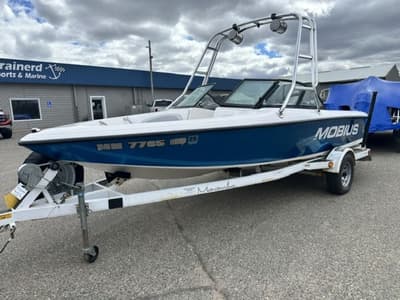 BOATZON | MOOMBA MOBIUS 1999
