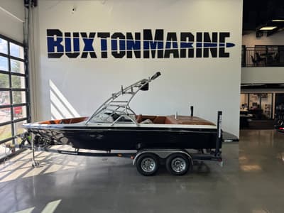 BOATZON | Moomba Mobius LSV 2003