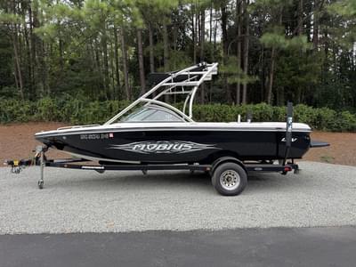 BOATZON | MOOMBA Mobius LSV 2007