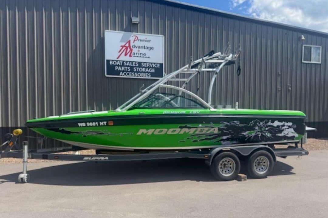 2011 Moomba Mobius LSV - Sold Boat