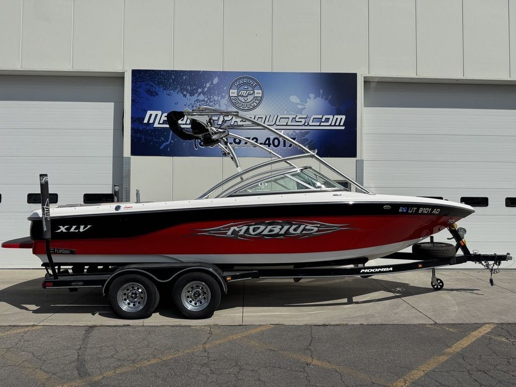 2006 MOOMBA Mobius XLV - Sold Boat